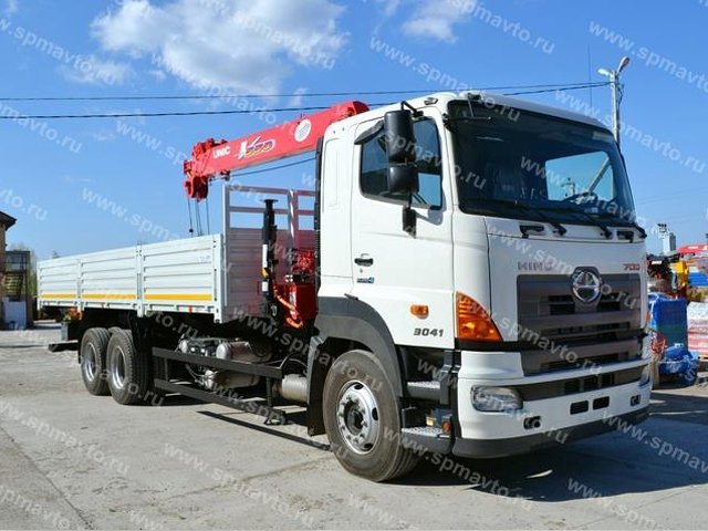 HINO 700 с КМУ